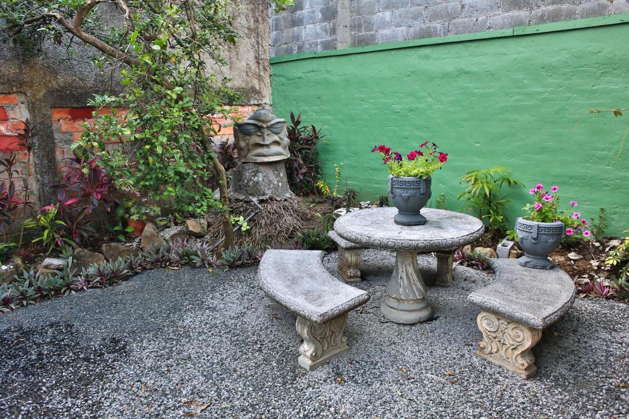 Mangifera Hostel Grecia Zewnętrze zdjęcie